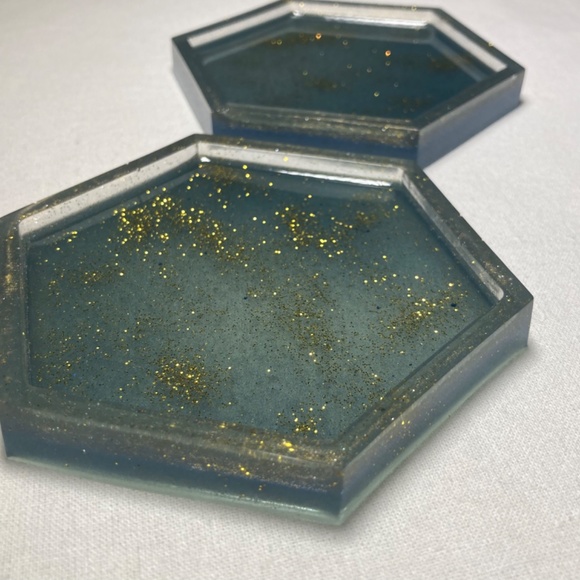 Set of 2 Resin Coasters - Picture 6 of 10